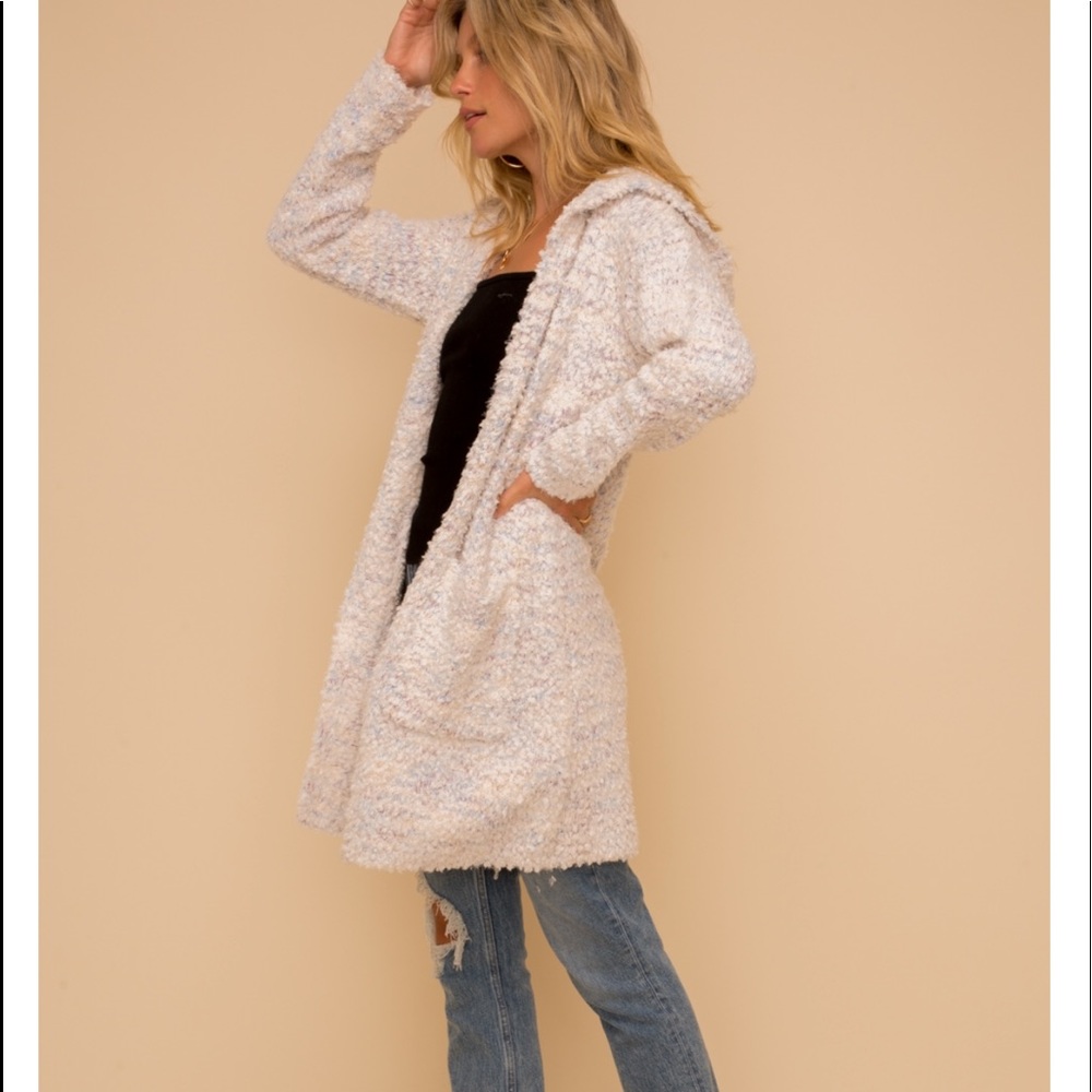 💋Very Soft Cardigan Sweater💗💗💗 - Picture 2 of 7